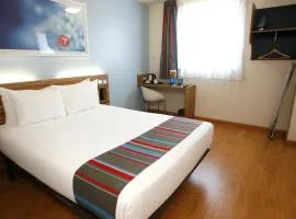 Travelodge Barcelona Poblenou, hotel di Barcelona