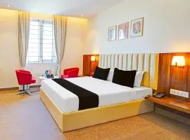 Hotel Claytone Near Delhi Airport