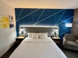 愛田康福特茵套房酒店- 達拉斯市場中心