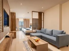 Golden Pillar Hotel