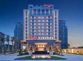 琼海高铁站希尔顿欢朋酒店