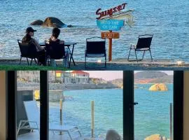 Moya Resort Hotel-Near Laoshan Scenic Area,Free Private Beachcombing, Free DIY Experience, 3 Free Photographers' Photos, Paid provision Featured Seafood