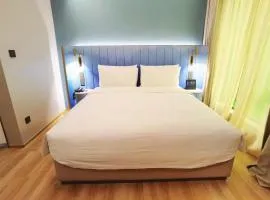 Manxin Hotel Shanghai Hongqiao Airport International Exhibition Center