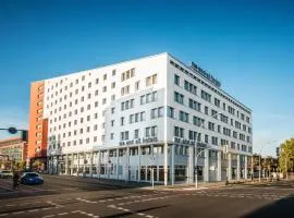 Me and All Hotel Berlin East Side, by Hyatt