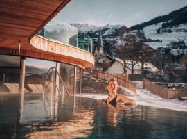 SPA & Naturhotel Outside, hotel em Matrei in Osttirol