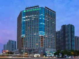 Ibis Styles Wuhan Optics Valley Square Minzu University