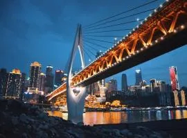 重庆厚居高空江景酒店-解放碑洪崖洞店ChongqingHOUJU High-Rise Riverview Hotel Jiefangbei & HongyacaveBranch