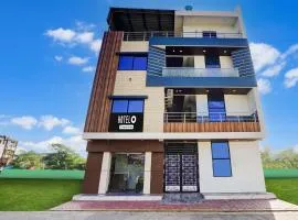 Hotel O Convention Centre Indore Formerly Madhur Shree