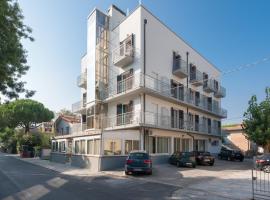 Regina Hotel e Ristorante, hôtel à Punta Marina