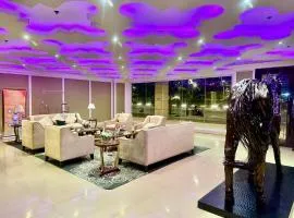 Condo near MOA Monarch