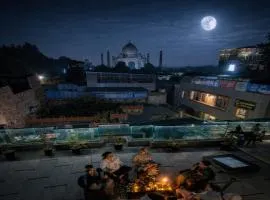 The Vacation Villa Agra A Boutique Hotel Near Taj Mahal