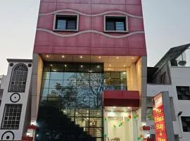 The Urban Stay and Dine Executive