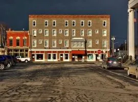 Old National Hotel