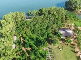 TRỊ AN RETREAT - Làng nghỉ dưỡng ven Hồ Trị An