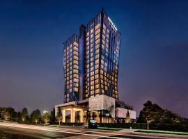 Crowne Plaza Dushanbe by IHG, Hotel in Duschanbe