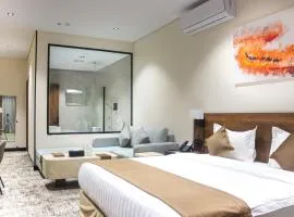 فندق تربل ثري
