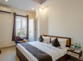 Hotel Delhi 53 Near ISBT Kashmiri Gate