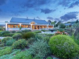 Viesnīca Knysna Hollow Country Estate pilsētā Kneisna