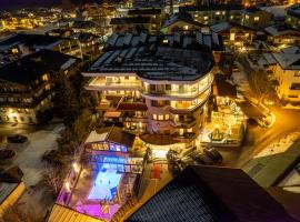 Alpine Hideaway ZILLERTALERHOF - 4 Sterne Superior، فندق في مايرهوفن