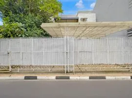 Hotel O near RS Fatmawati formerly White House