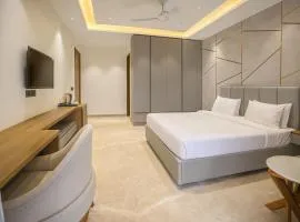 Hotel Ivory Leaf Stays Golf Course Road