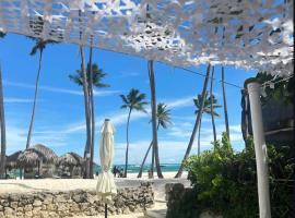 Bavaro Beach Hotel residencial: Punta Cana'da bir otel