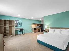 ECHO Suites Extended Stay by Wyndham Phoenix-Peoria/Glendale
