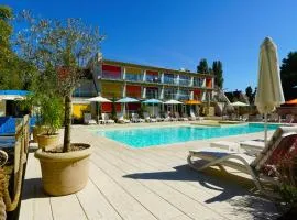 Colors Holiday Hotel