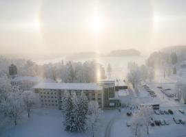 Pühajärve Spa & Holiday Resort, hotel in Otepää