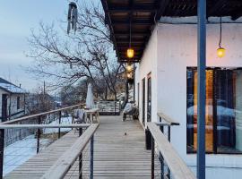 Alexa Luxury Mountain Home, hotel in Kok-Shoky