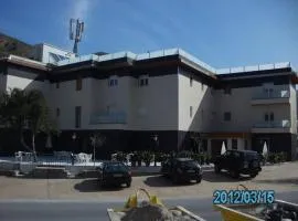 杜求斯酒店