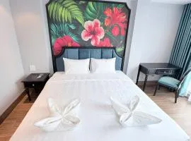 Hanoi Astoria Homestay Long Biên