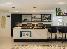 Leonardo Hotel Rotterdam Savoy