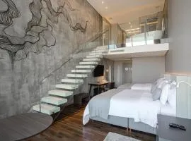 Suryaa Hotel Pinhais, Curio Collection by Hilton