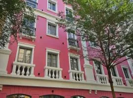 Sunday Boutique Hotel