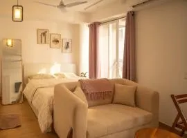 Casa Vista Near Airport luxe hotel