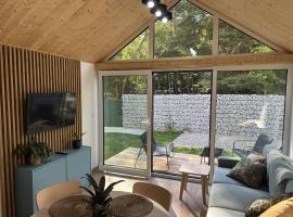 Tiny House at Deer Trail Tatranska Lomnica，塔特蘭斯卡魯門尼卡的飯店