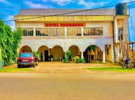 Émeraude Room Kribi Beach, hotel em Kribi