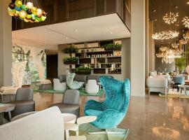 Motel One Barcelona-Ciutadella, hotel Barcelonában