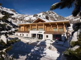 Hotel Mesdi, Hotel in Arraba