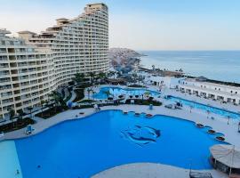 Viesnīca Porto Sokhna Pyramids Sea View Ainsuhnā