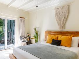 Paradera में, होटल Naïma Luxury Home, Cottage & Apartment Rentals