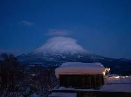 Matthew Suites Hotel