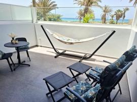 Luxury Lux Studio with Seaview, hotel in Santa Maria