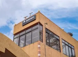 Hulcity silver hotel