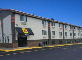 Super 8 by Wyndham Lincoln West, hotel em Lincoln