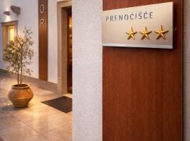 Hotel Grahor Depandance, hotel u Sežani