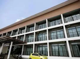 Pornsiri Hotel Sisaket