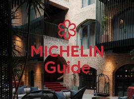 Qarvasla Hotel, готель у Тбілісі