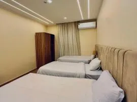 Pyramids fort & free pick up shuttle